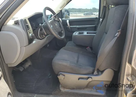 2013 Chevrolet Silverado C1500 Ls z USA, uszkodzony, nr VIN 3GCPCREA9DG356976